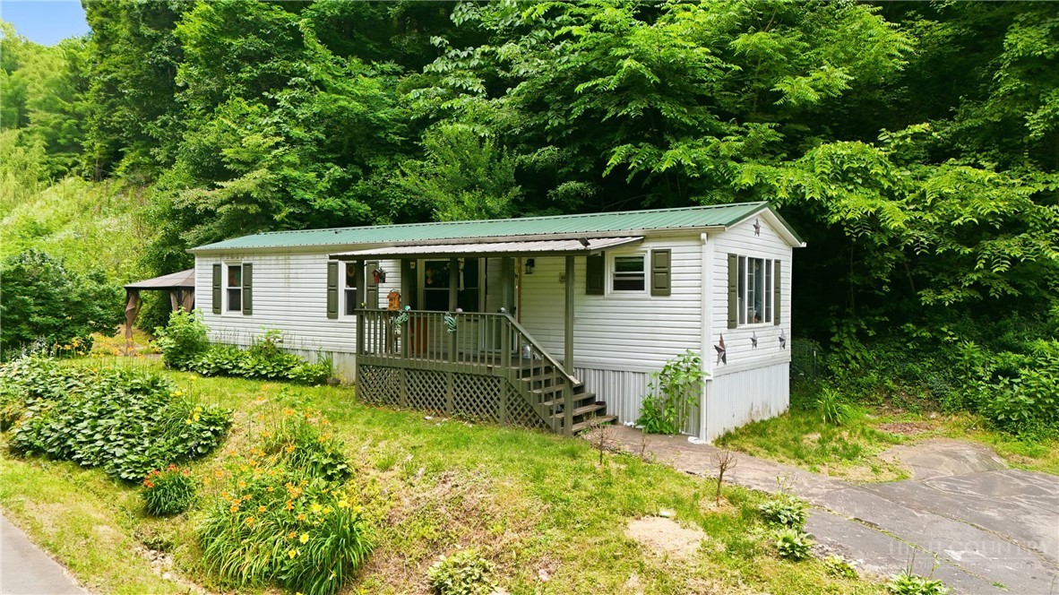 368 Little Dry Run Road Property Photo 1