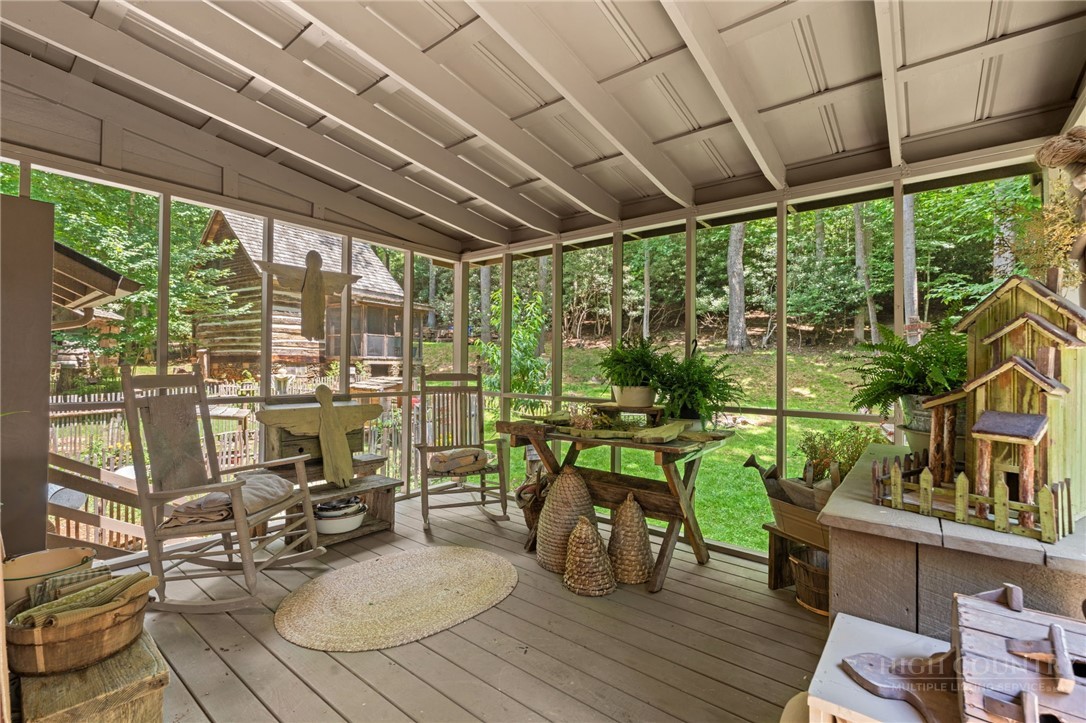 688 Laurel Creek Road Property Photo 16