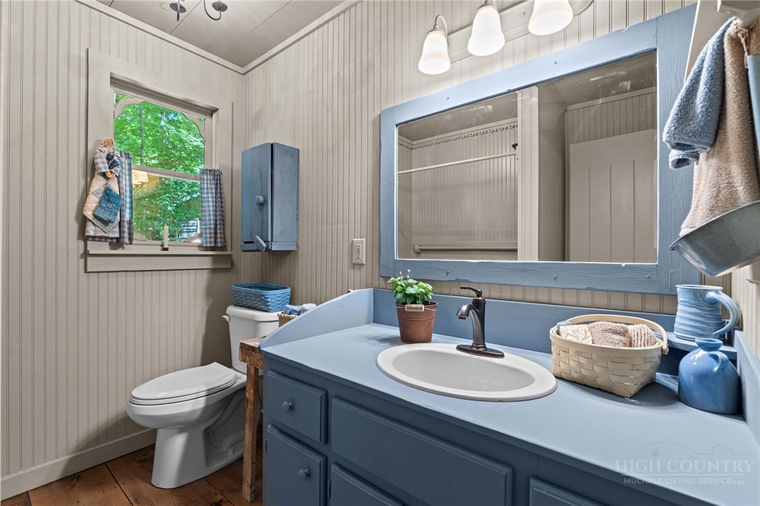 688 Laurel Creek Road Property Photo 21