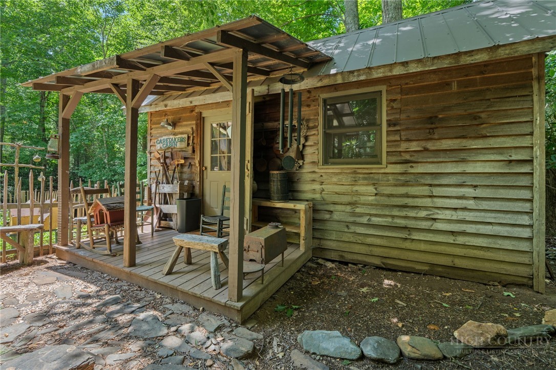 688 Laurel Creek Road Property Photo 28