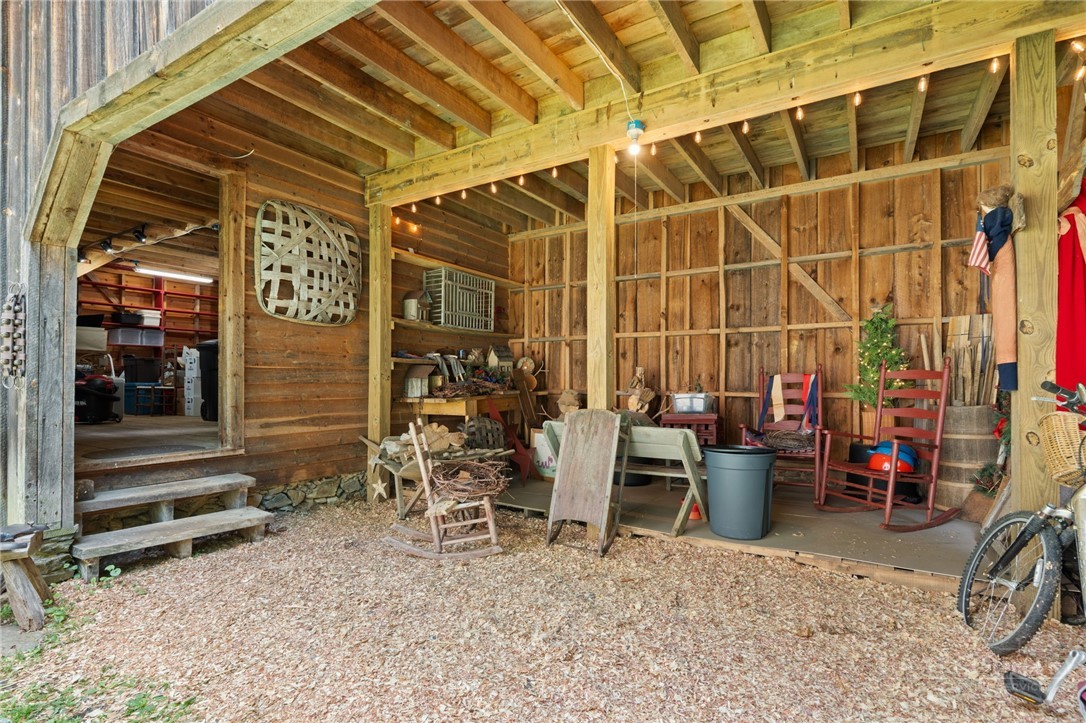 688 Laurel Creek Road Property Photo 38
