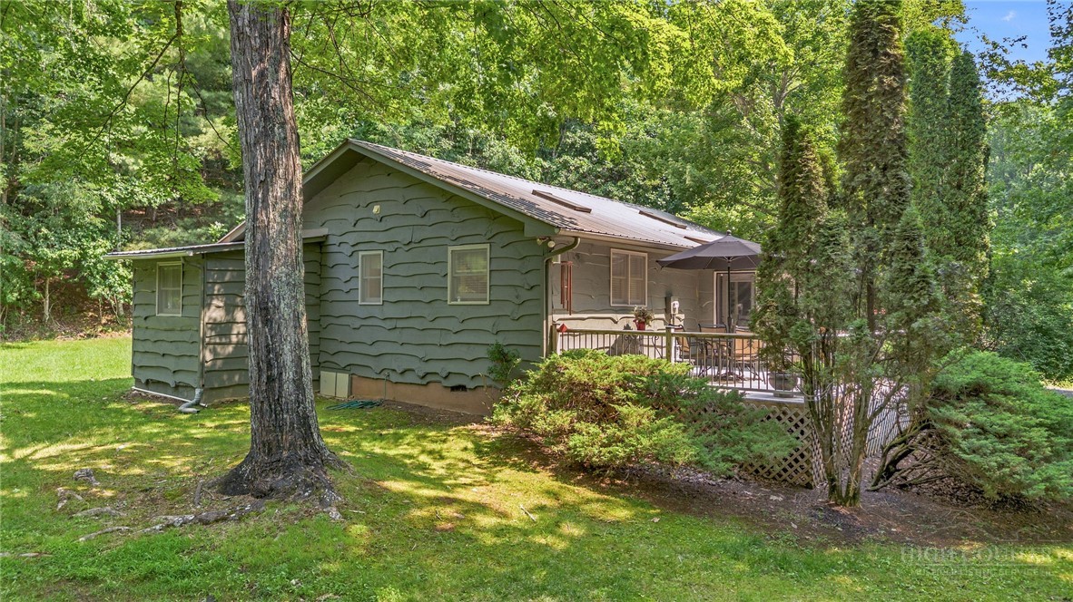1493 Laurel Creek Rd Ext Property Photo 6