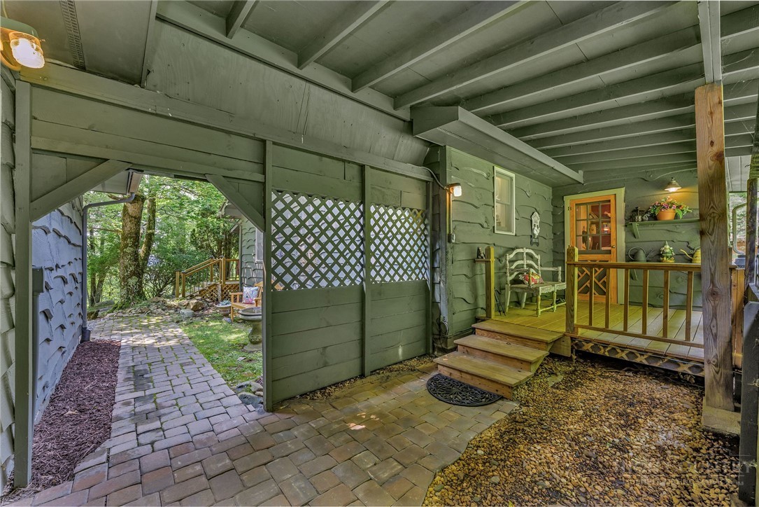 1493 Laurel Creek Rd Ext Property Photo 31