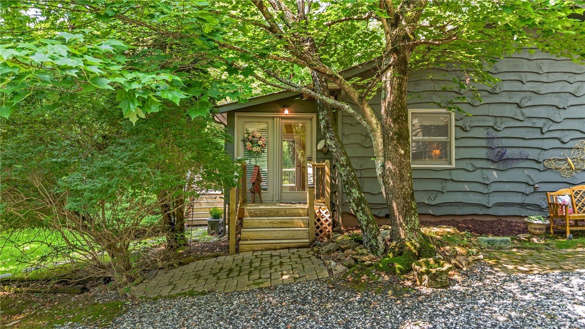 1493 Laurel Creek Rd Ext Property Photo 42