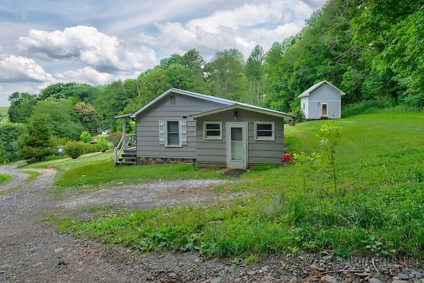 685 Carl Eastridge Road Property Photo 7