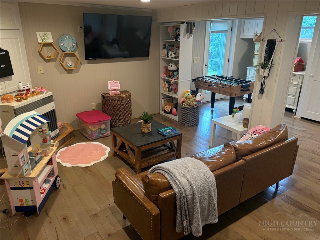 685 Carl Eastridge Road Property Photo 21