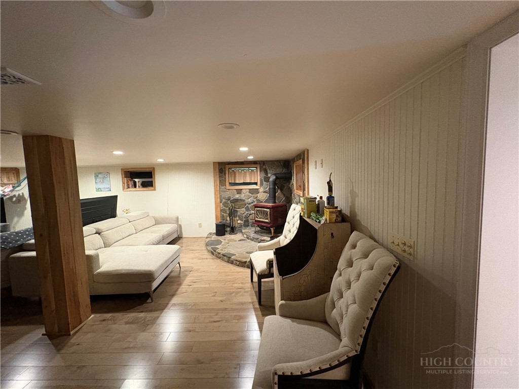 685 Carl Eastridge Road Property Photo 22