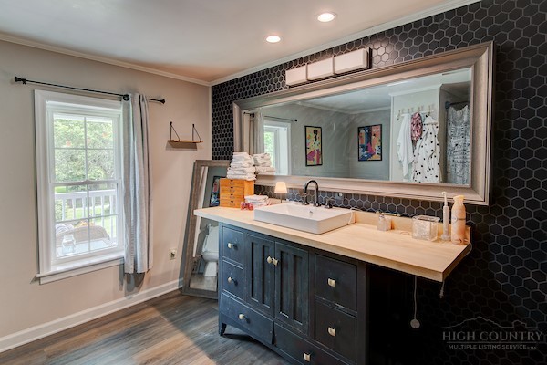 685 Carl Eastridge Road Property Photo 24