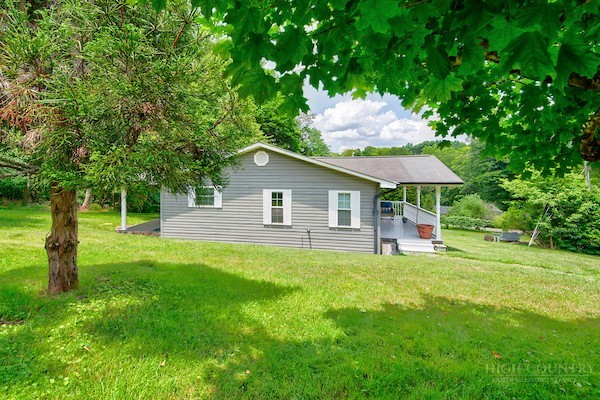 685 Carl Eastridge Road Property Photo 29