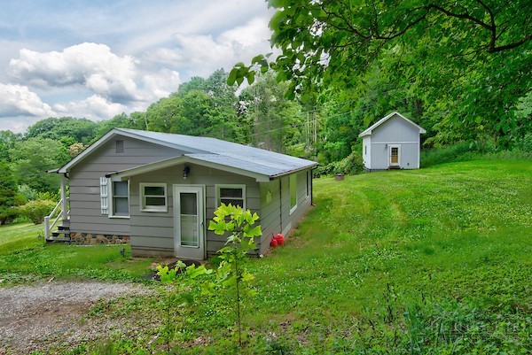685 Carl Eastridge Road Property Photo 38