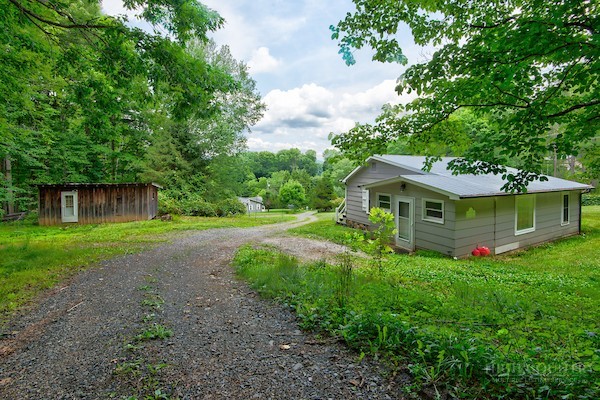 685 Carl Eastridge Road Property Photo 39