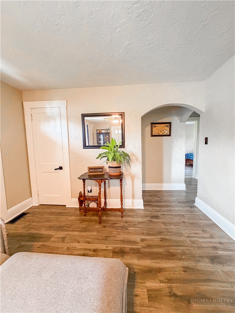 808 Piney Creek School Road Property Photo 14