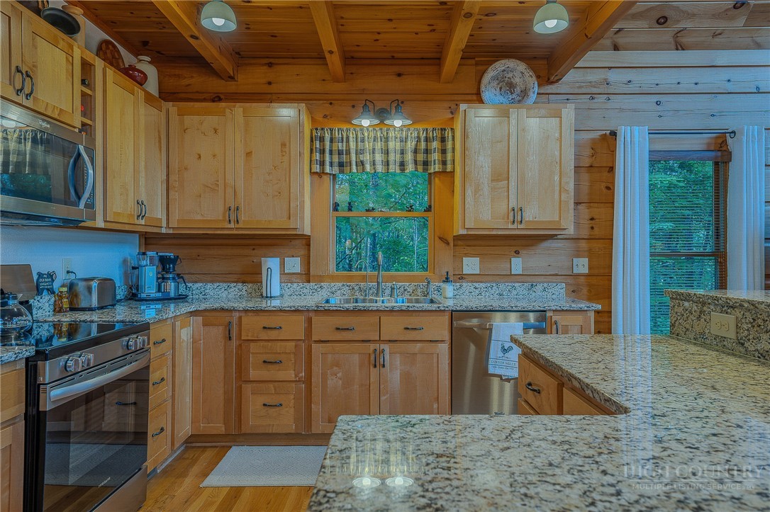 1016 Horizon Trail Property Photo 13