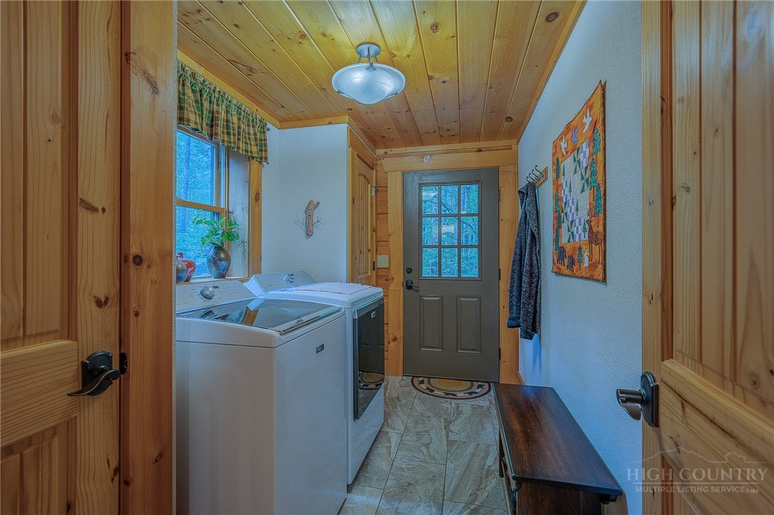 1016 Horizon Trail Property Photo 23