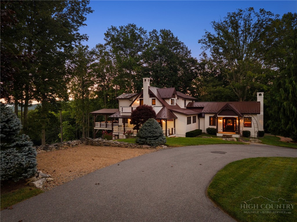 496 Mcguire Road Property Photo 4