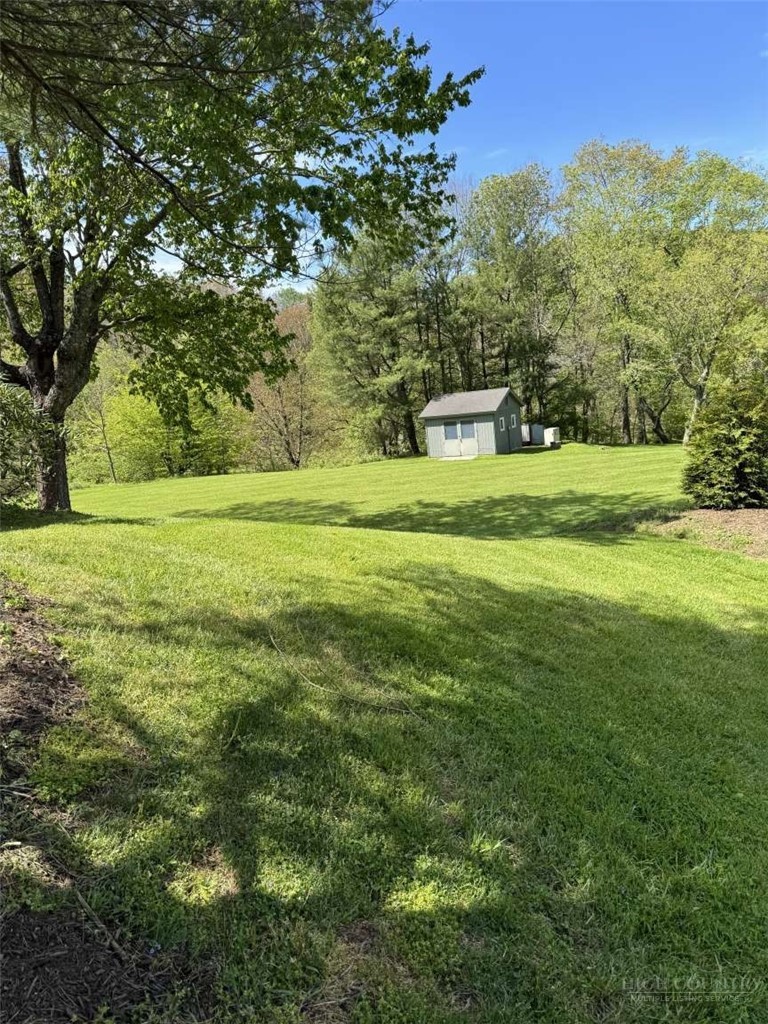 198 Meadow Ridge Road 9 Property Photo 4