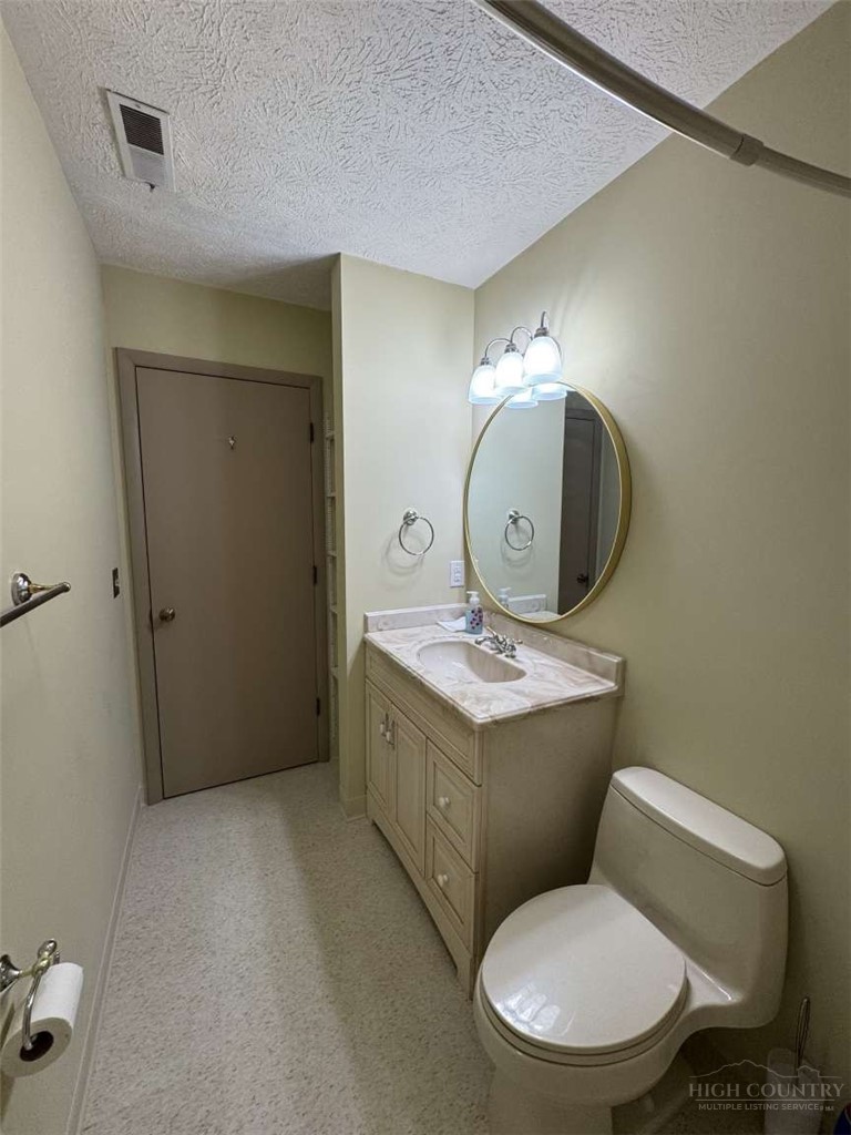 198 Meadow Ridge Road 9 Property Photo 18