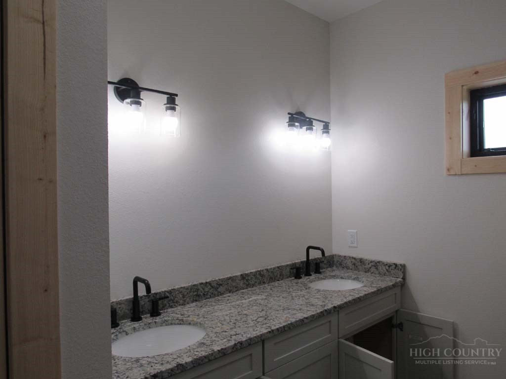 287 Cora Lane Property Photo 25