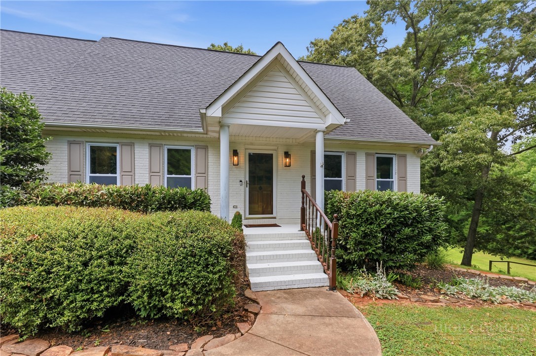 8301 Waxhaw Creek Road Property Photo 8