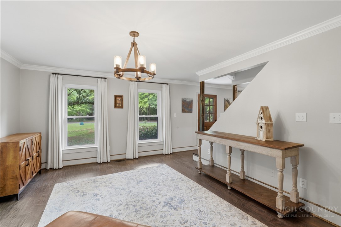 8301 Waxhaw Creek Road Property Photo 12