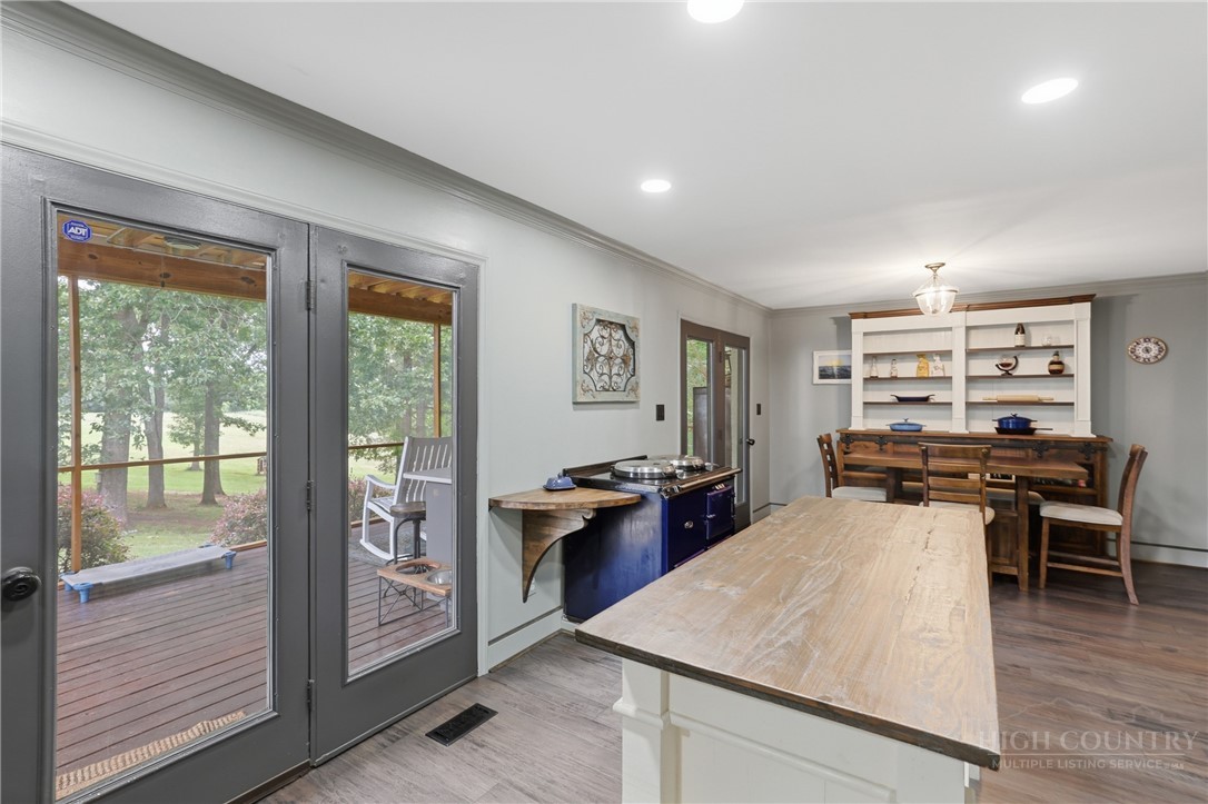 8301 Waxhaw Creek Road Property Photo 23