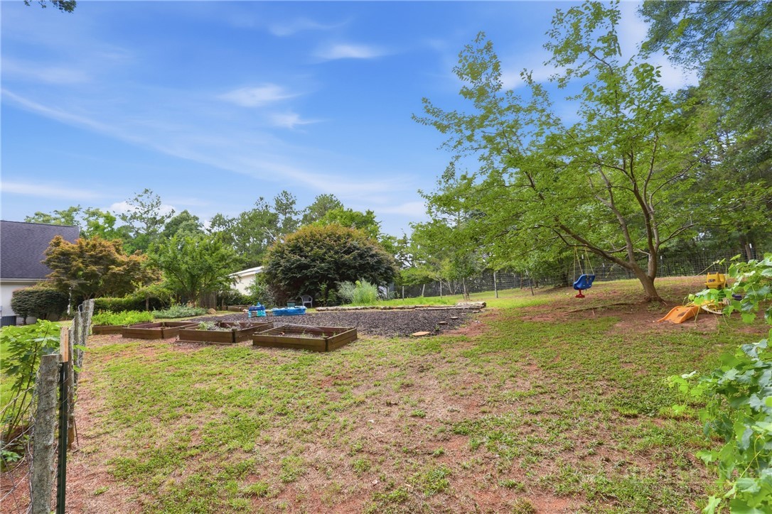 8301 Waxhaw Creek Road Property Photo 42