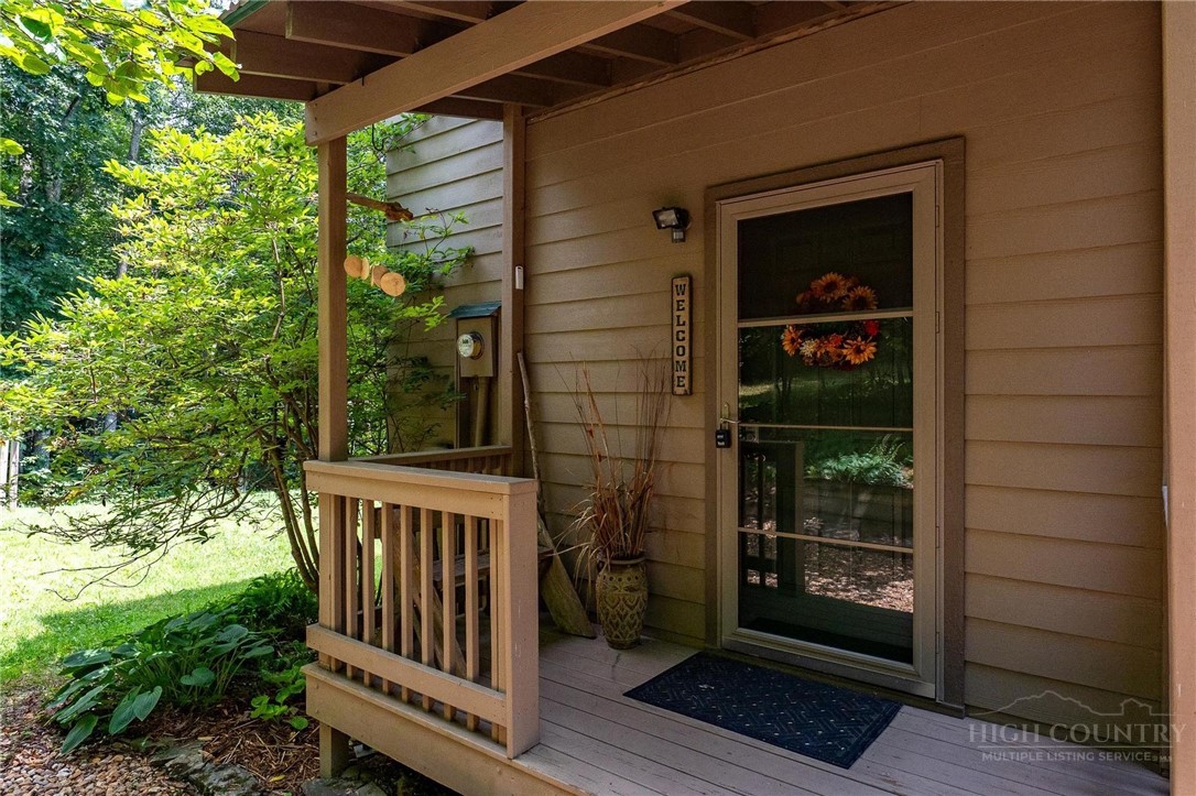 336 Misty Meadow Lane Property Photo 6