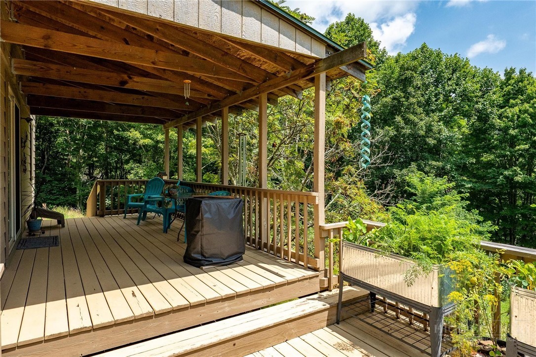 336 Misty Meadow Lane Property Photo 28