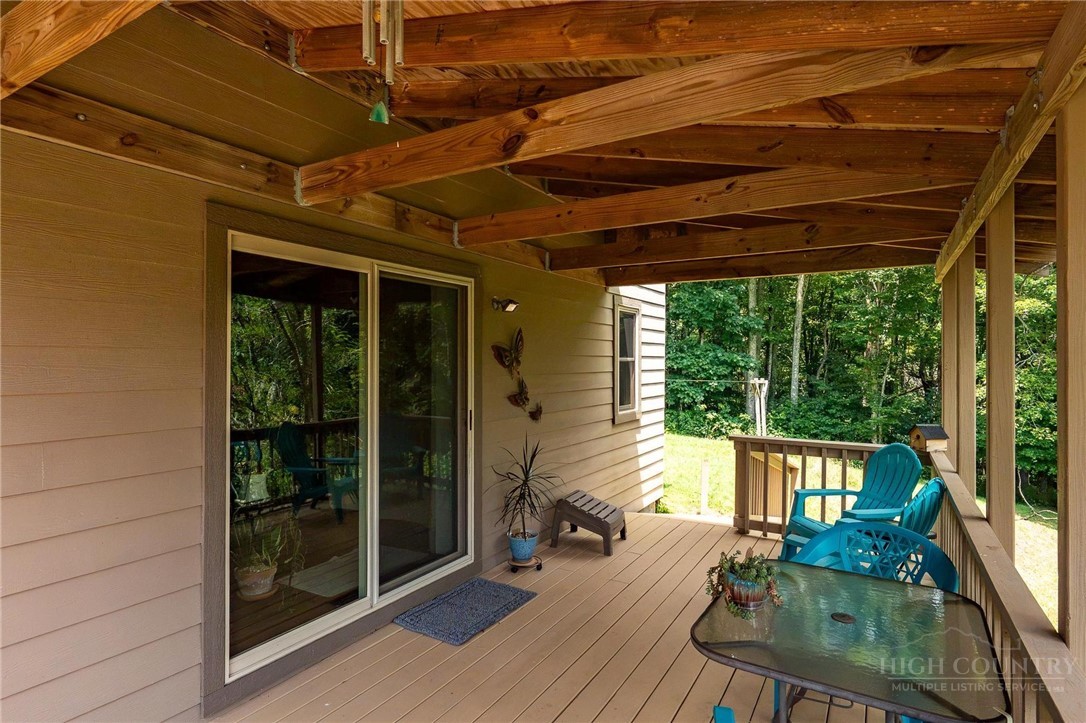 336 Misty Meadow Lane Property Photo 29
