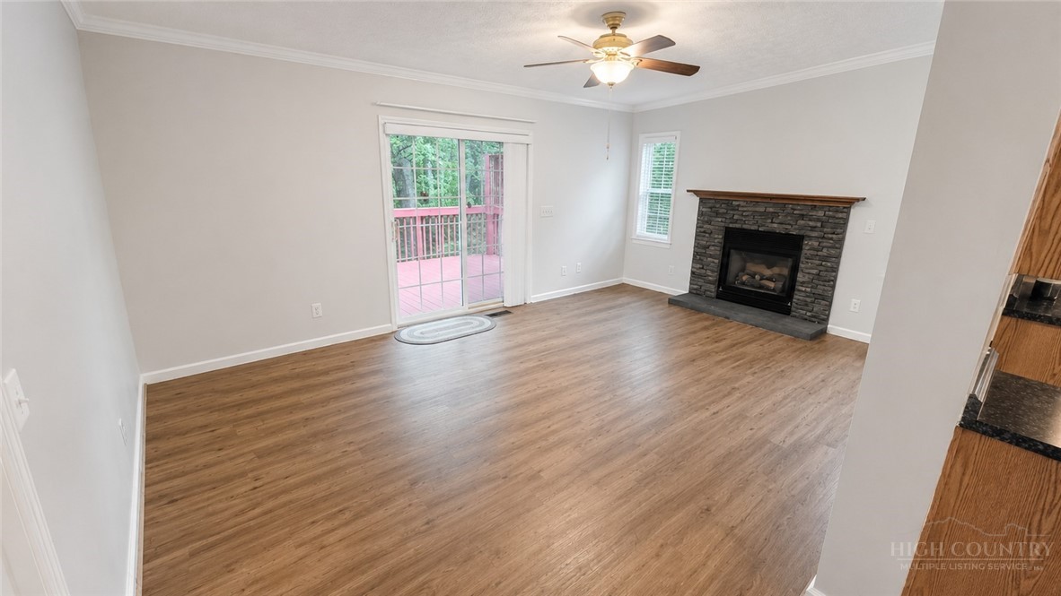 32 Yarrow Circle Property Photo 3