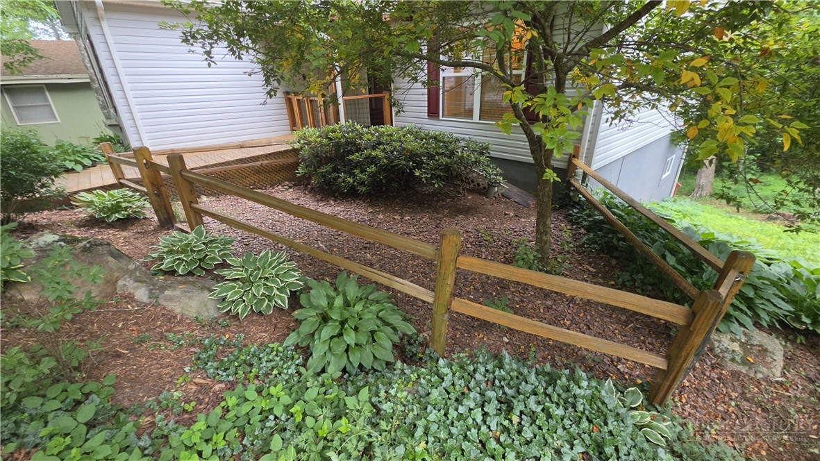 32 Yarrow Circle Property Photo 14
