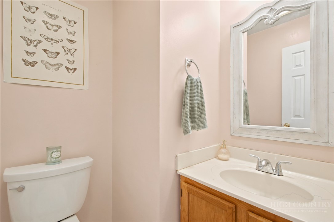 196 Creekside Lane 3-d Property Photo 13