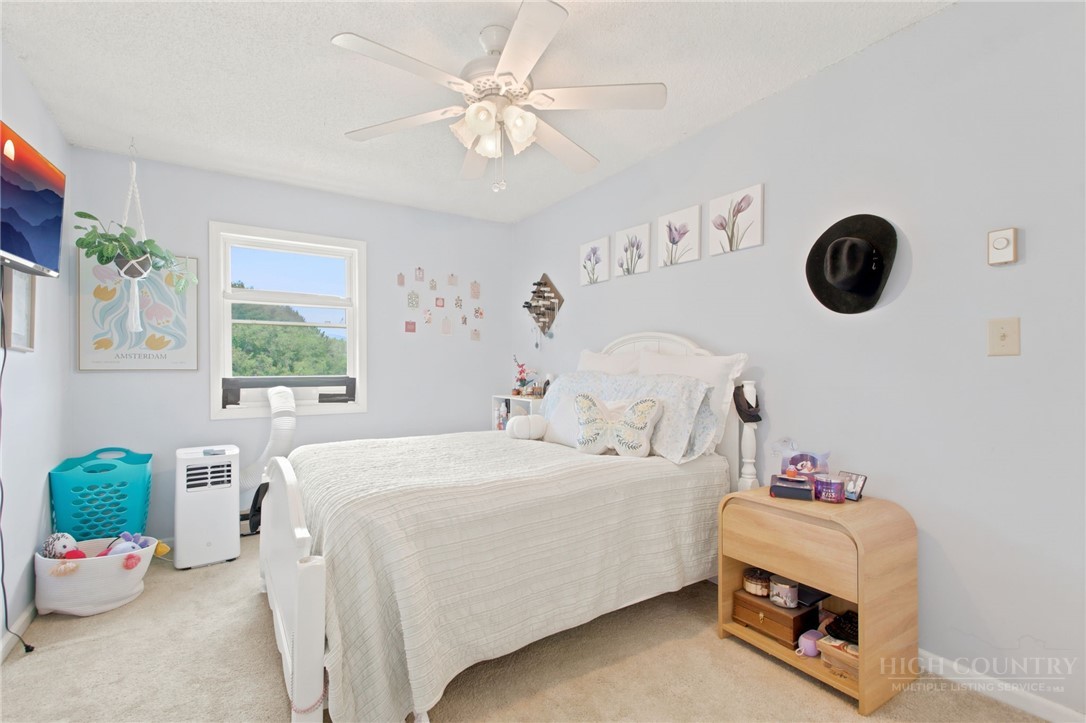196 Creekside Lane 3-d Property Photo 18