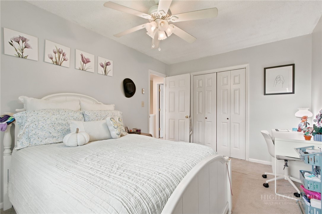 196 Creekside Lane 3-d Property Photo 21