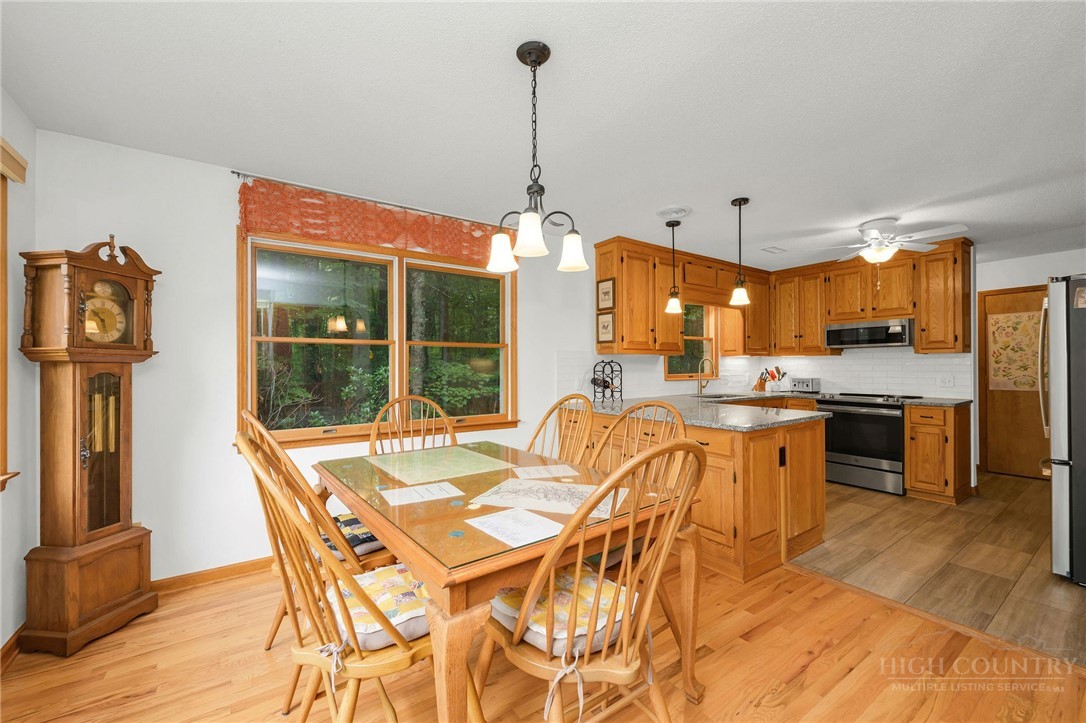 657 Wolfpack Drive Property Photo 13
