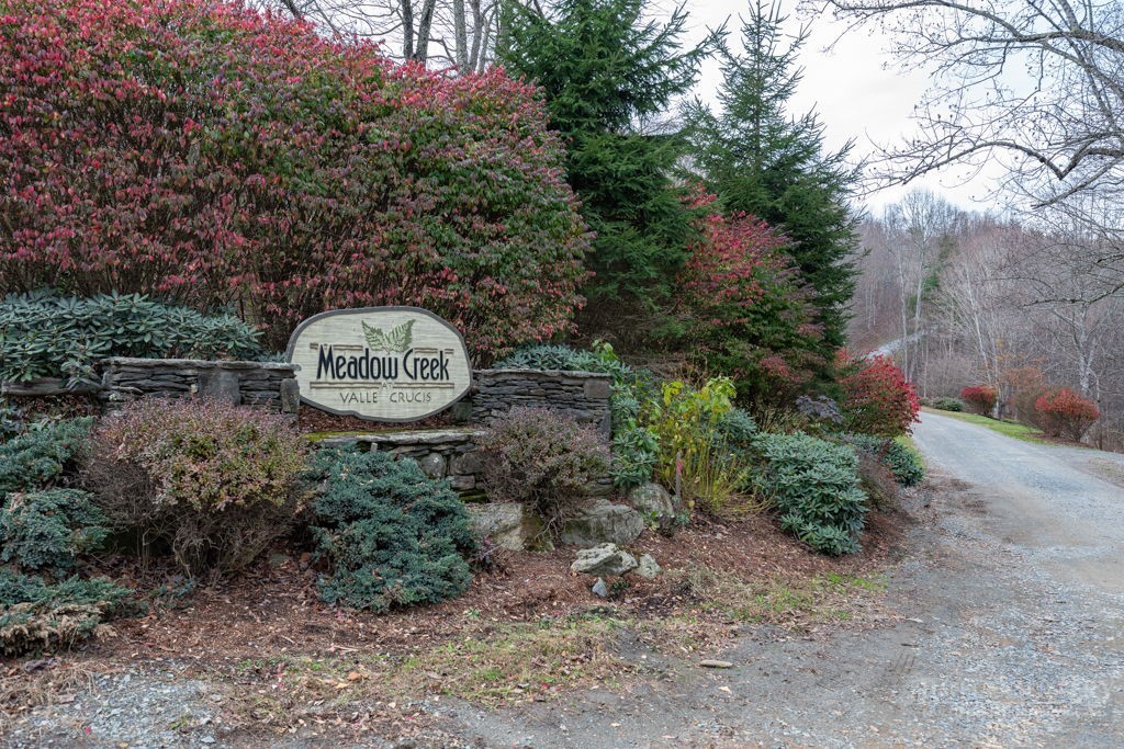 Lot 33 Larkspur Trail Property Photo 1