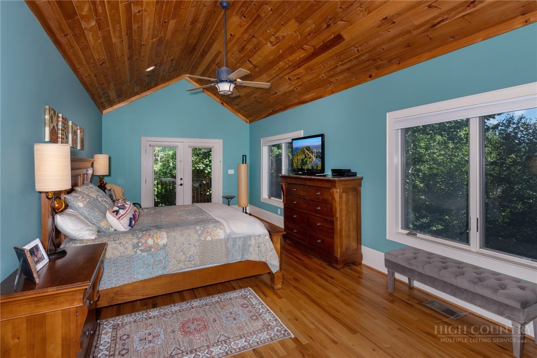 187 Hialeah Lane Property Photo 23