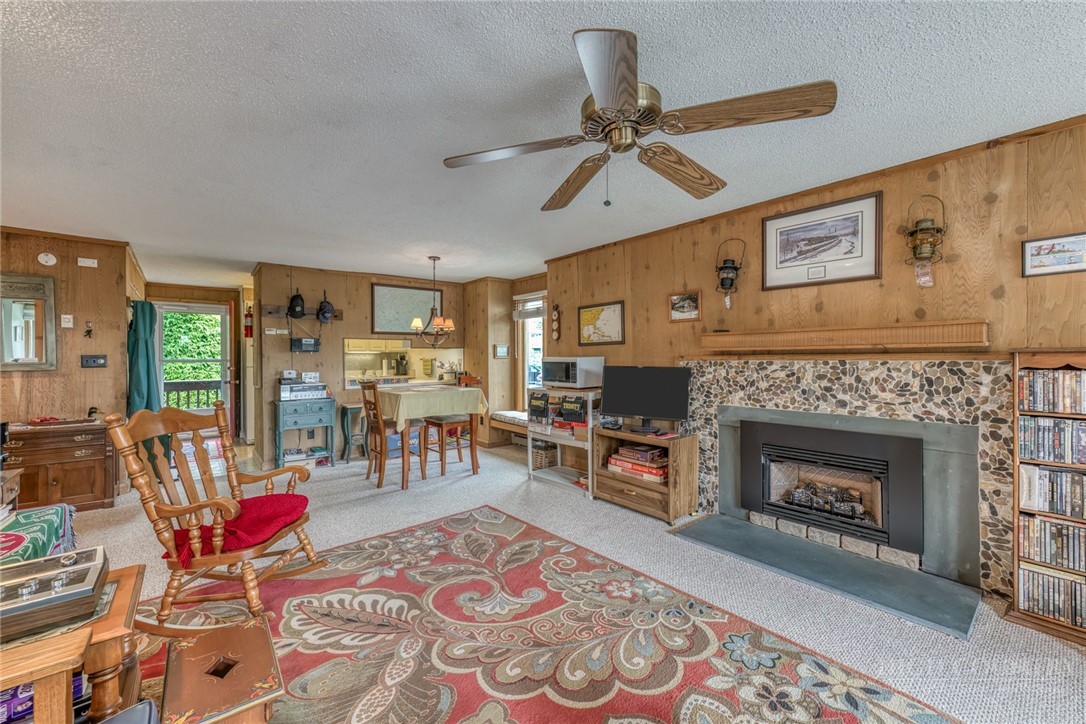 388 Skyleaf Drive B12 Property Photo 6
