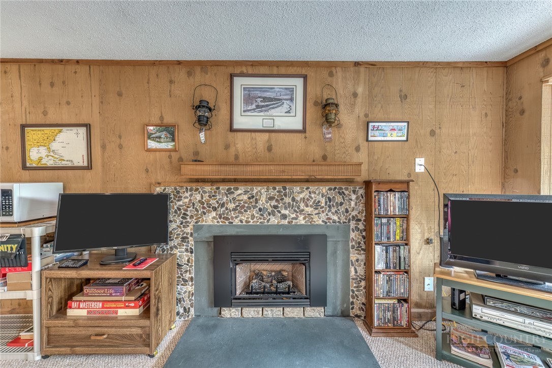 388 Skyleaf Drive B12 Property Photo 7