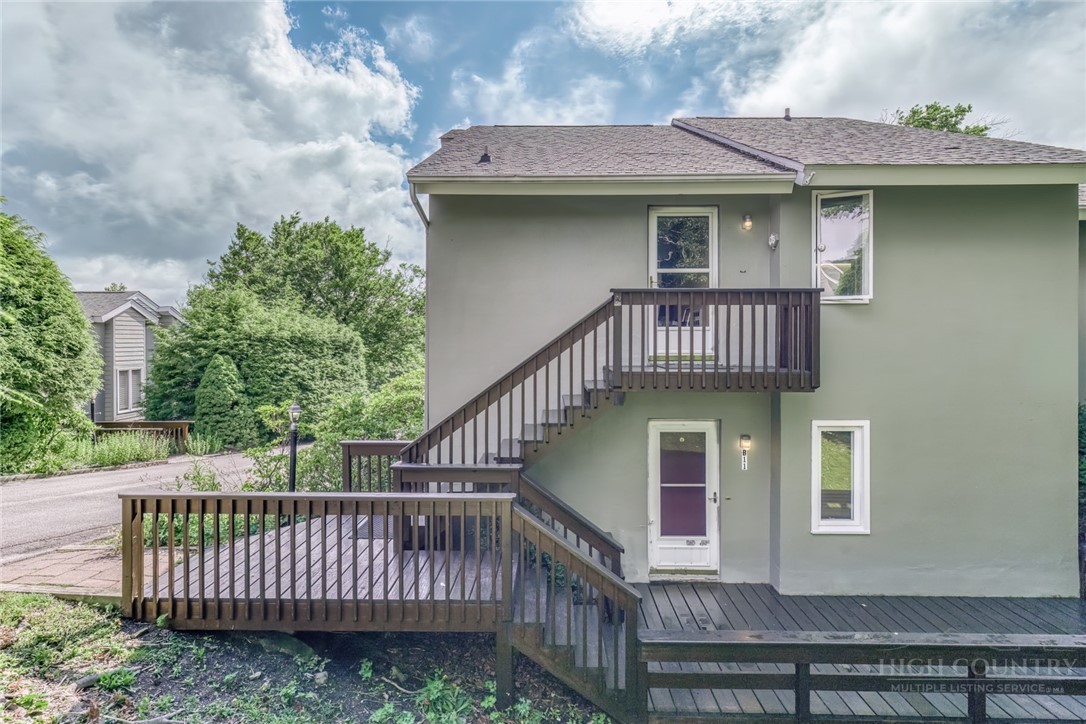 388 Skyleaf Drive B12 Property Photo 24