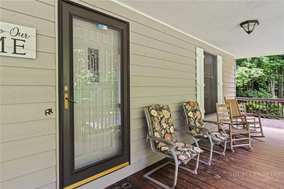 428 Trojan Horse Circle Property Photo 3