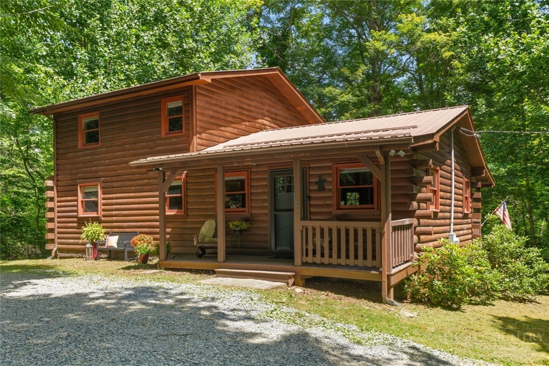 737 Trivette Circle Property Photo 1