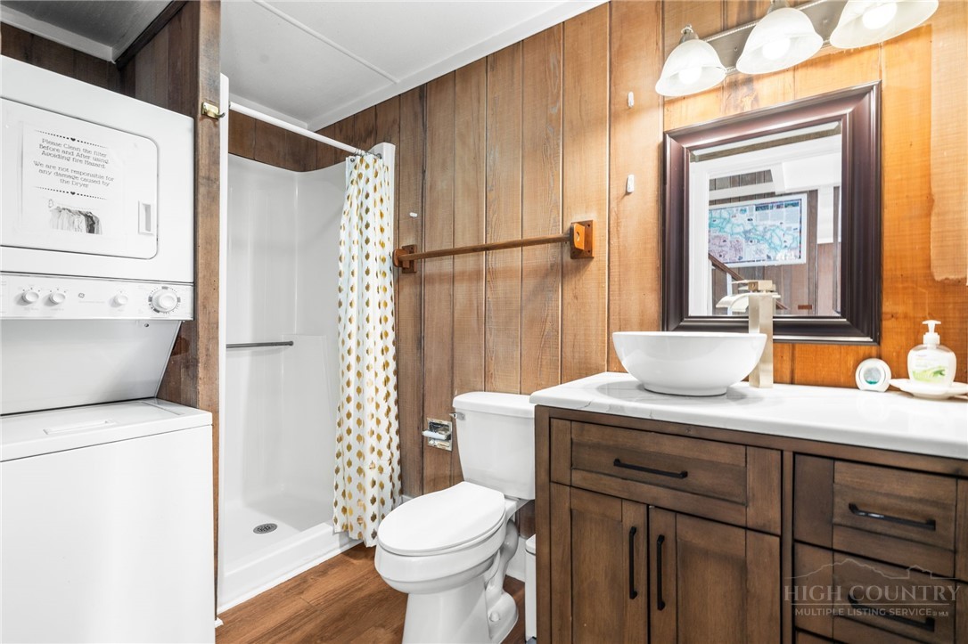 220 Charter Hills Road B3 Property Photo 10