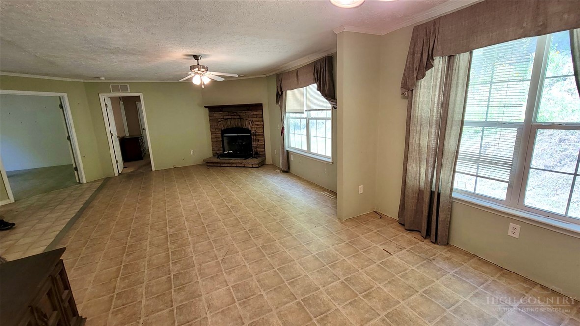 737 Lower Crab Orchard Road Property Photo 3