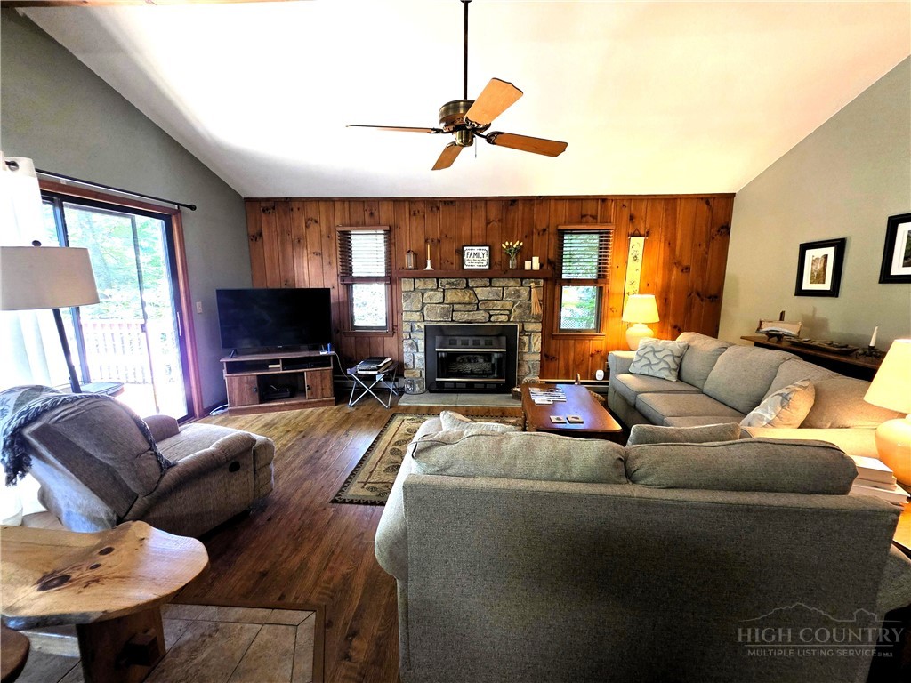 103 Pine View Road Property Photo 5