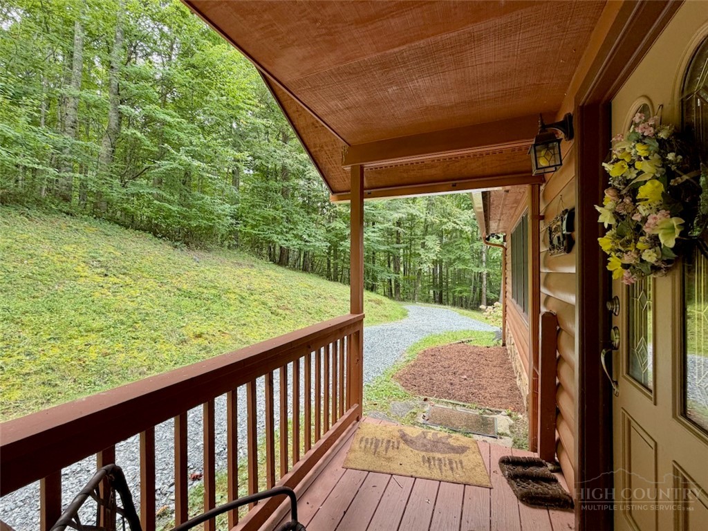 321 Grays Shadow Lane Property Photo 10