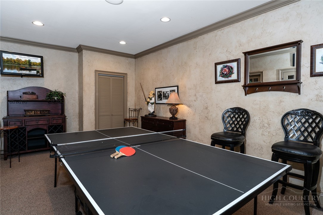 285 Wetherley Property Photo 41