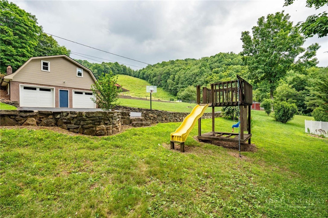 1861 Vanderpool Road Property Photo 5