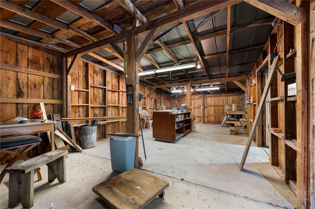 1861 Vanderpool Road Property Photo 47