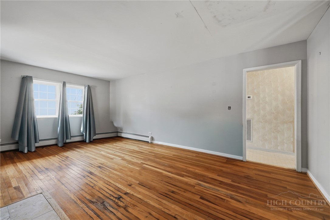 913 I Street Property Photo 9
